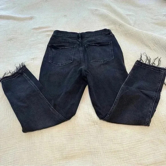 GAP Vintage Slim High Rise Jeans Unfinished Hem Black 30/10 EUC​ - Picture 10 of 16